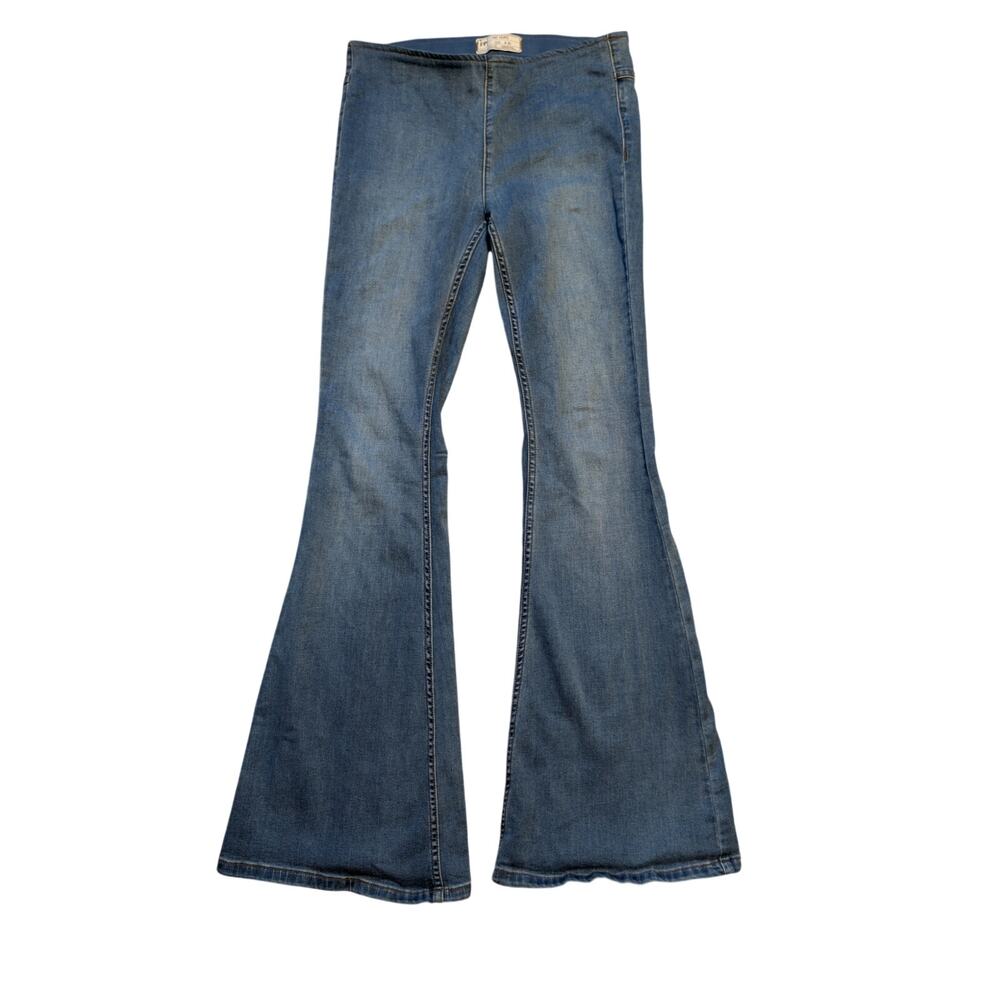 Free People Women's Penny Pull On Flare Jeans Blue Denim Size 28